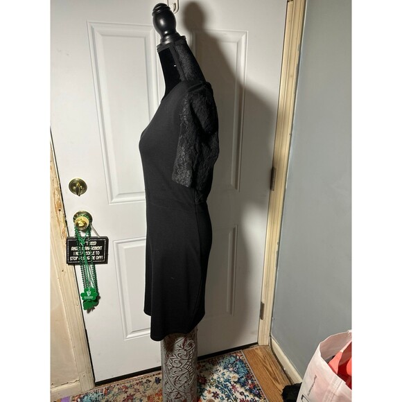 French Connection Linear Wrap
Black Lace Sleeve Dress Zip Back
Keyhole - Picture 2 of 6